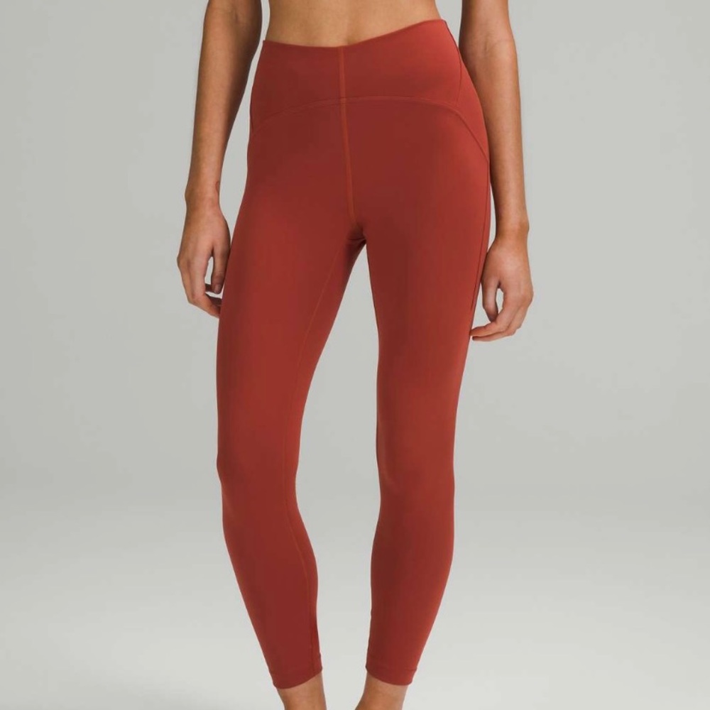 Lululemon Instill High Rise 25 inch pant size 6 in Cayenne